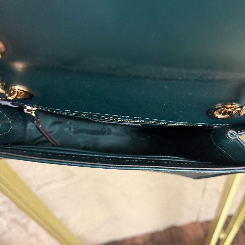 Tory Burch Teal Quilted Shoulder Bag with Chain Strap - Picture 8 of 9